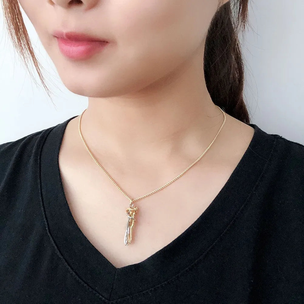 Hug Necklace